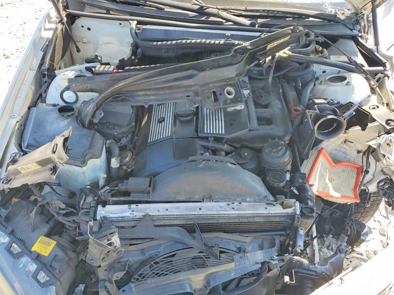 Photo 11 from auction – 2002 BMW 325 with VIN WBAET37492NG72717