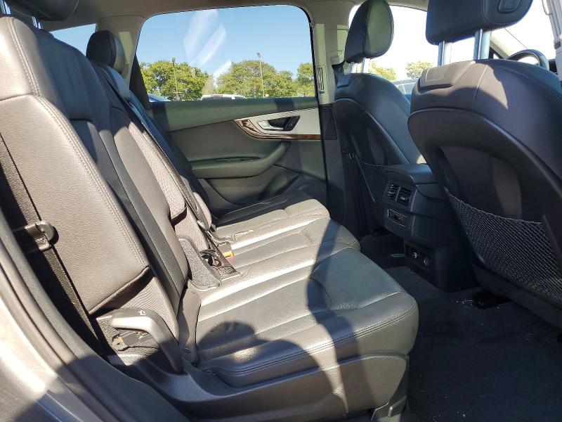 Photo 11 from auction – 2018 AUDI Q7 with VIN WA1LHAF79JD024950