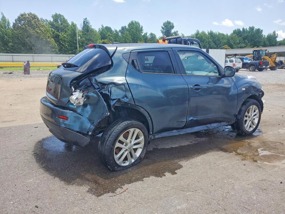Photo 3 from auction – 2014 NISSAN JUKE with VIN JN8AF5MR1ET358310