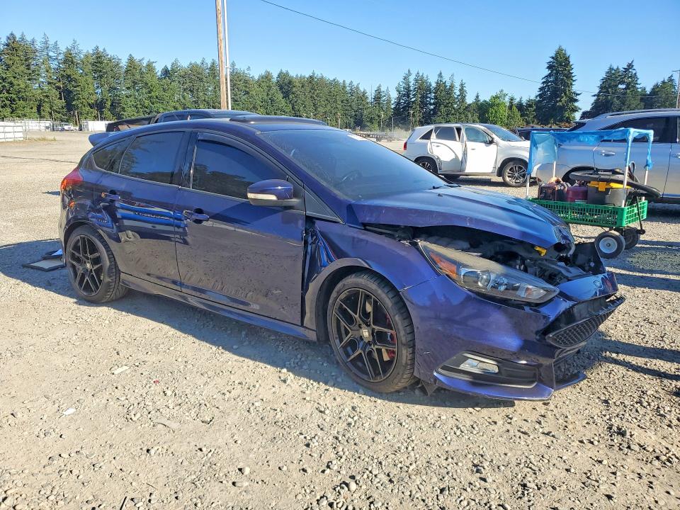 Photo 4 from auction – 2016 FORD FOCUS with VIN 1FADP3L90GL267761