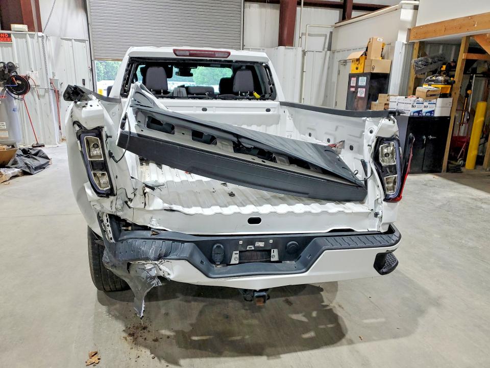 Photo 6 from auction – 2023 GMC SIERRA with VIN 1GTRUAED5PZ325326