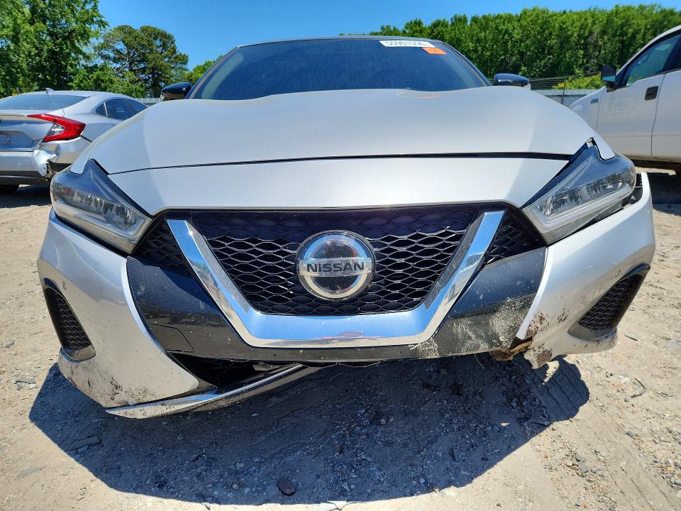 Photo 5 from auction – 2019 NISSAN MAXIMA with VIN 1N4AA6AV8KC366004
