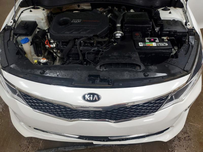 Photo 11 from auction – 2016 KIA OPTIMA with VIN 5XXGV4L21GG116238
