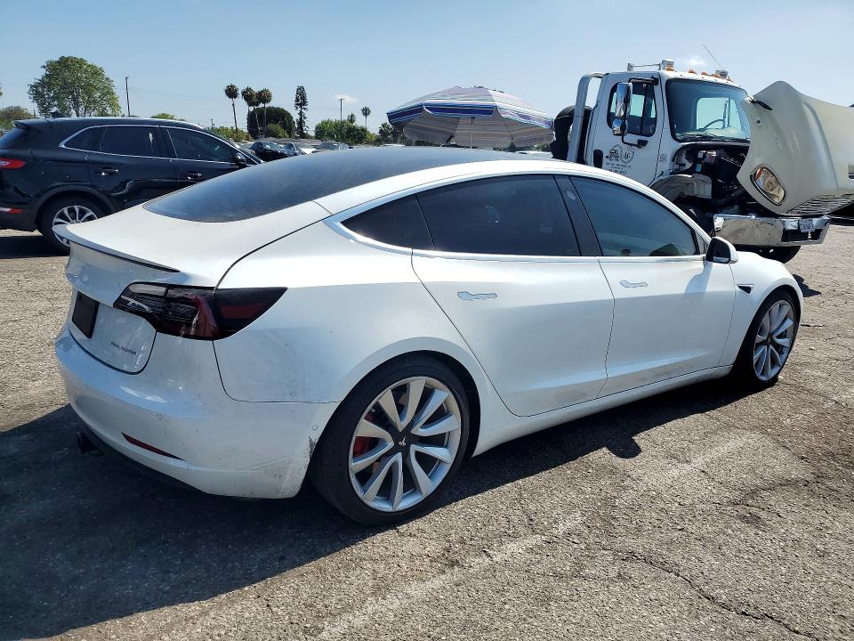 Photo 3 from auction – 2020 TESLA MODEL 3 with VIN 5YJ3E1EB0LF667669