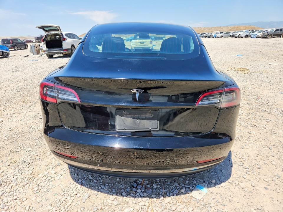 Photo 6 from auction – 2022 TESLA MODEL 3 with VIN 5YJ3E1EB4NF192305