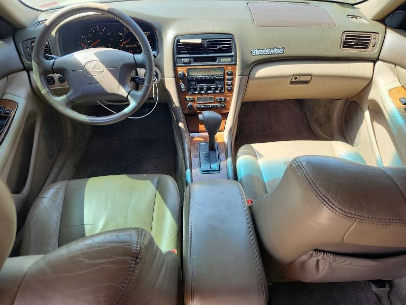 Photo 8 from auction – 2000 LEXUS ES with VIN JT8BF28G1Y0242231
