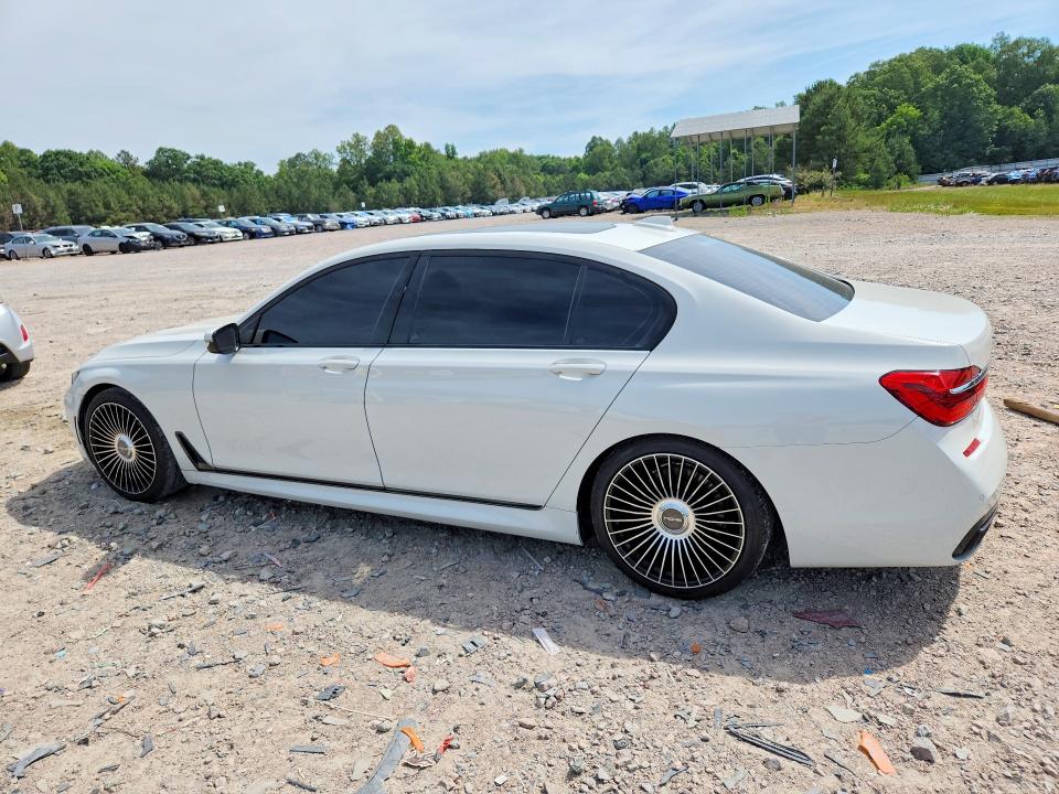 Photo 2 from auction – 2016 BMW 740 with VIN WBA7E2C59GG548029