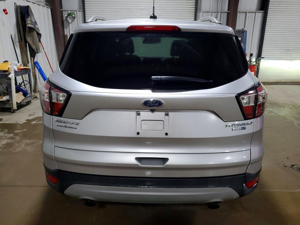 Photo 6 from auction – 2017 FORD ESCAPE with VIN 1FMCU9J99HUD96318