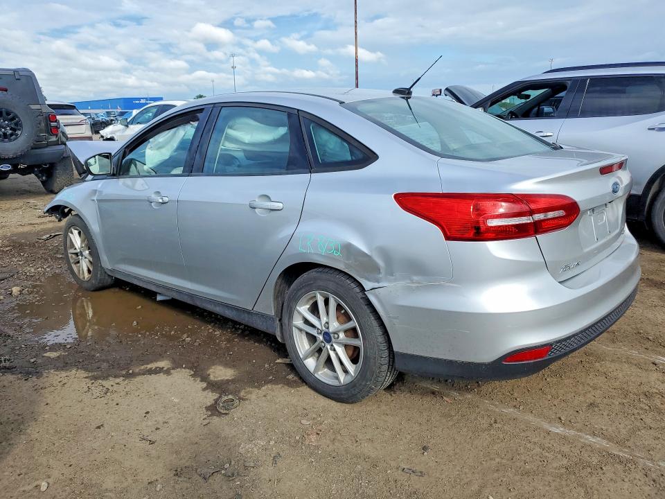Photo 2 from auction – 2017 FORD FOCUS with VIN 1FADP3F24HL225772