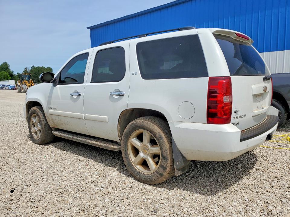 Photo 2 from auction – 2008 CHEVROLET TAHOE with VIN 1GNFK13058J182734