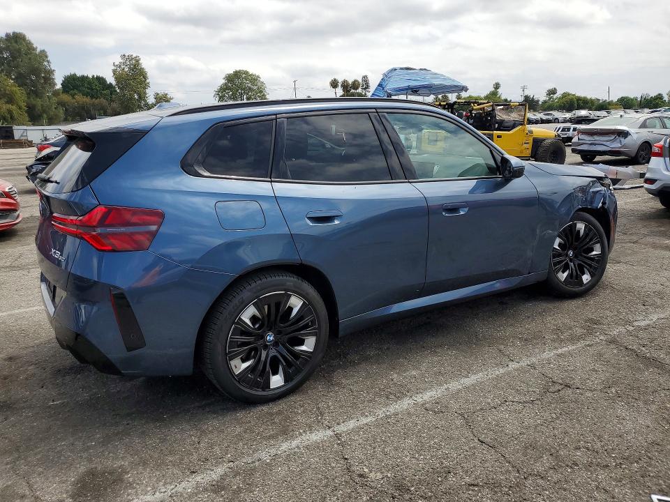 Photo 3 from auction – 2025 BMW X3 with VIN 5UX53GP02S9X44515