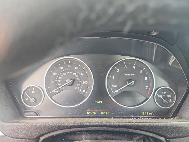Снимка 9 от търг – 2015 BMW 328 с VIN WBA3B5G5XFNS15951