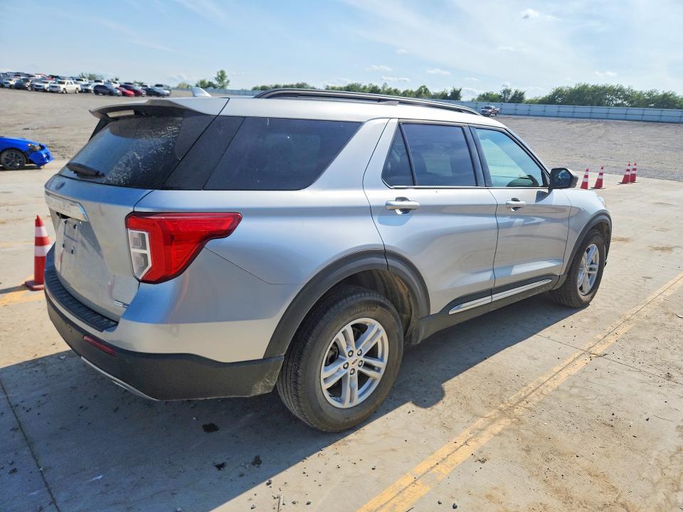 Photo 3 from auction – 2020 FORD EXPLORER with VIN 1FMSK8DH8LGC87709