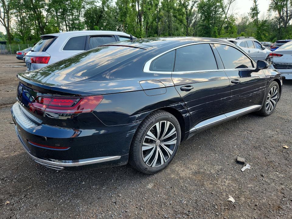Photo 3 from auction – 2019 VOLKSWAGEN ARTEON with VIN WVWAR7AN2KE024092