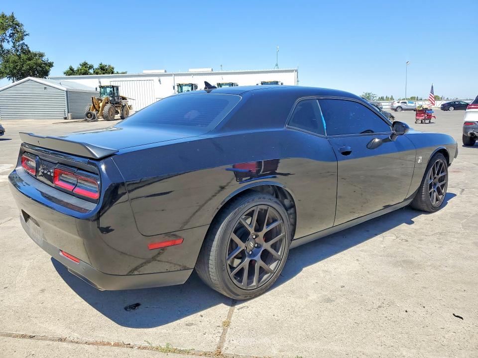 Photo 3 from auction – 2018 DODGE CHALLENGER with VIN 2C3CDZFJ8JH209560
