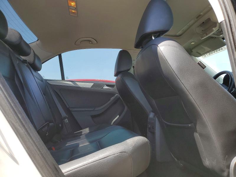 Photo 10 from auction – 2012 VOLKSWAGEN JETTA with VIN 3VWLL7AJ6CM320636