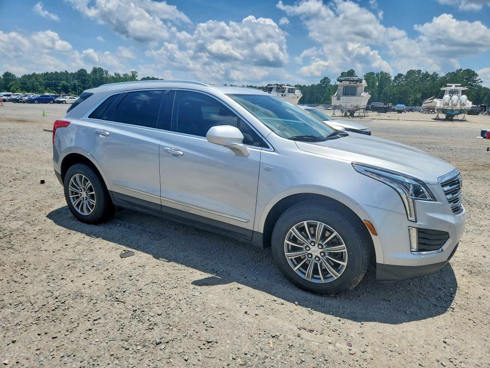 Photo 4 from auction – 2017 CADILLAC XT5 with VIN 1GYKNBRS7HZ115125
