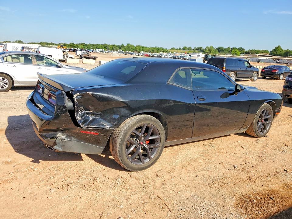 Photo 3 from auction – 2020 DODGE CHALLENGER with VIN 2C3CDZAG7LH143436
