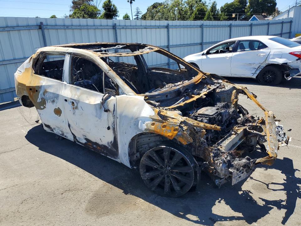 Photo 4 from auction – 2024 TOYOTA BZ4X with VIN JTMABACA1RA071434