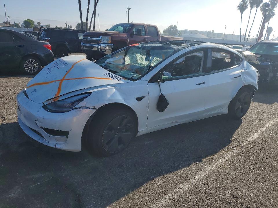 TESLA MODEL 3 2022 with VIN 5YJ3E1EB6NF297069 - Photo from auction