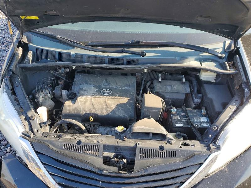 Photo 12 from auction – 2015 TOYOTA SIENNA with VIN 5TDKK3DC1FS605787