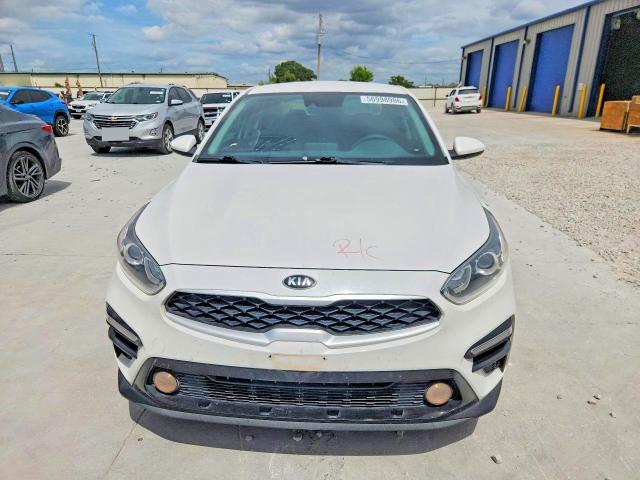 Photo 5 from auction – 2021 KIA FORTE with VIN 3KPF24AD2ME309947