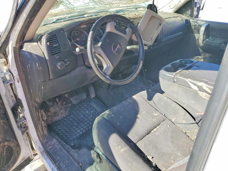 Photo 8 from auction – 2009 GMC SIERRA with VIN 1GTHK49K19E145430