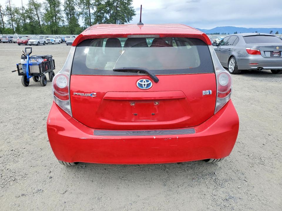 Photo 6 from auction – 2013 TOYOTA PRIUS C with VIN JTDKDTB30D1035367