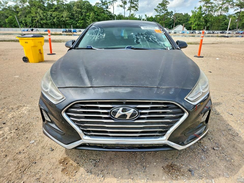 Photo 5 from auction – 2019 HYUNDAI SONATA with VIN 5NPE24AF2KH777098