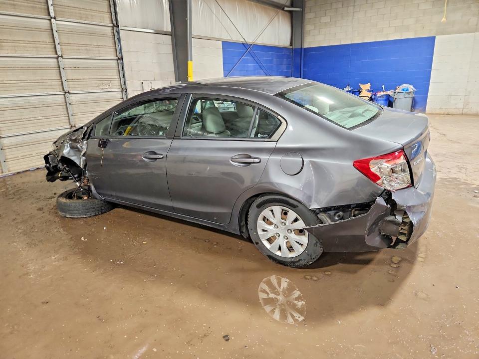 Снимка 2 от търг – 2012 HONDA CIVIC с VIN 19XFB2F5XCE314799