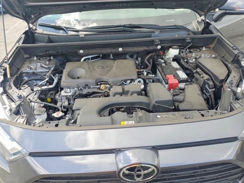Фото 12 с аукциона – 2023 TOYOTA RAV4 с VIN 2T3W1RFV2PC230595