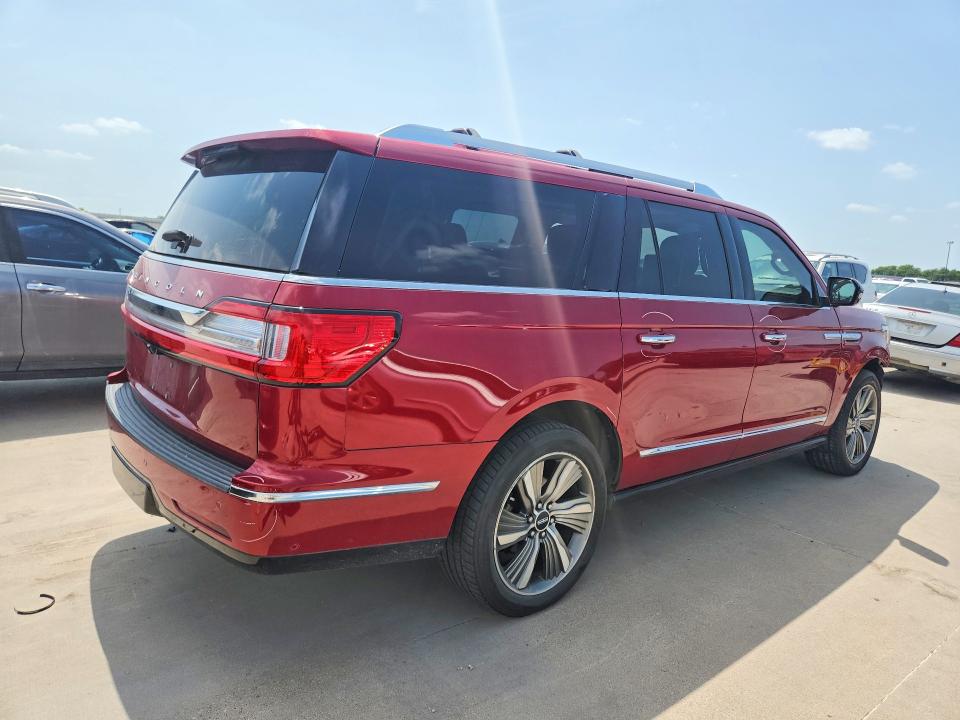 Photo 3 from auction – 2018 LINCOLN NAVIGATOR with VIN 5LMJJ3LT8JEL16090