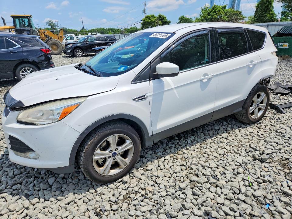 Photo 1 from auction – 2016 FORD ESCAPE with VIN 1FMCU9G99GUB28214