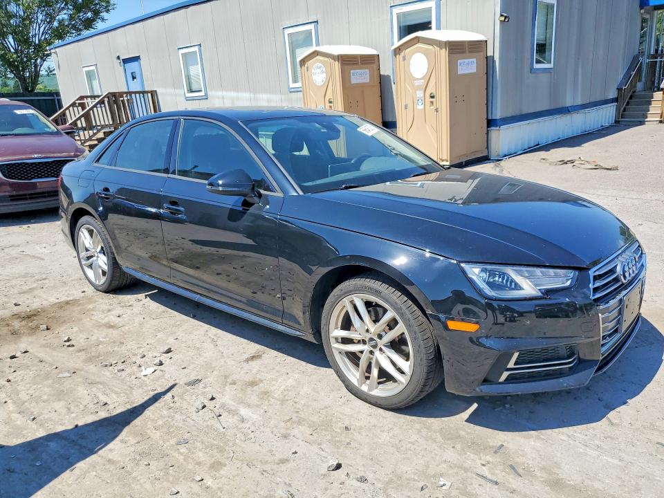 Photo 4 from auction – 2017 AUDI A4 with VIN WAUKMAF4XHN055712
