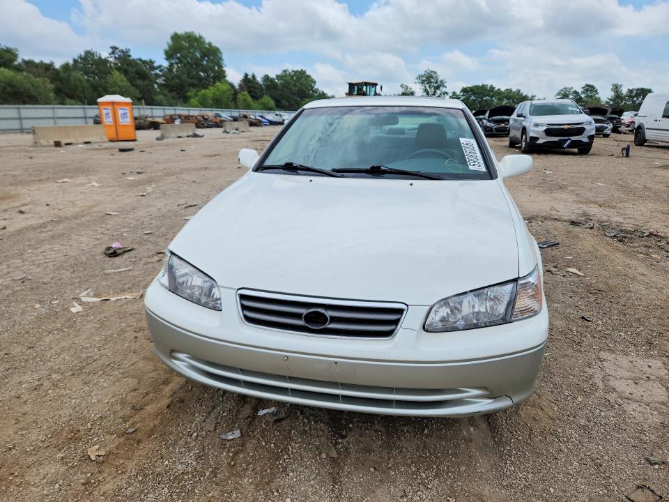 Photo 5 from auction – 2001 TOYOTA CAMRY with VIN JT2BG22K210568078