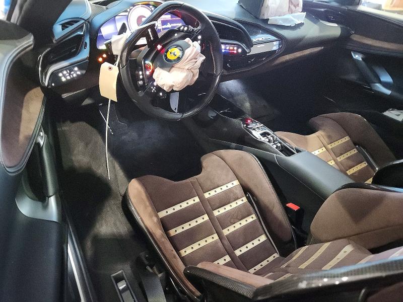 Снимка 8 от търг – 2025 FERRARI SF 90 SPIDER с VIN ZFF96NMA7S0316974