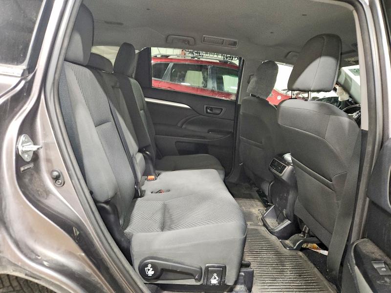 Foto 11 de la subasta – 2014 TOYOTA HIGHLANDER con VIN 5TDBKRFH5ES020155