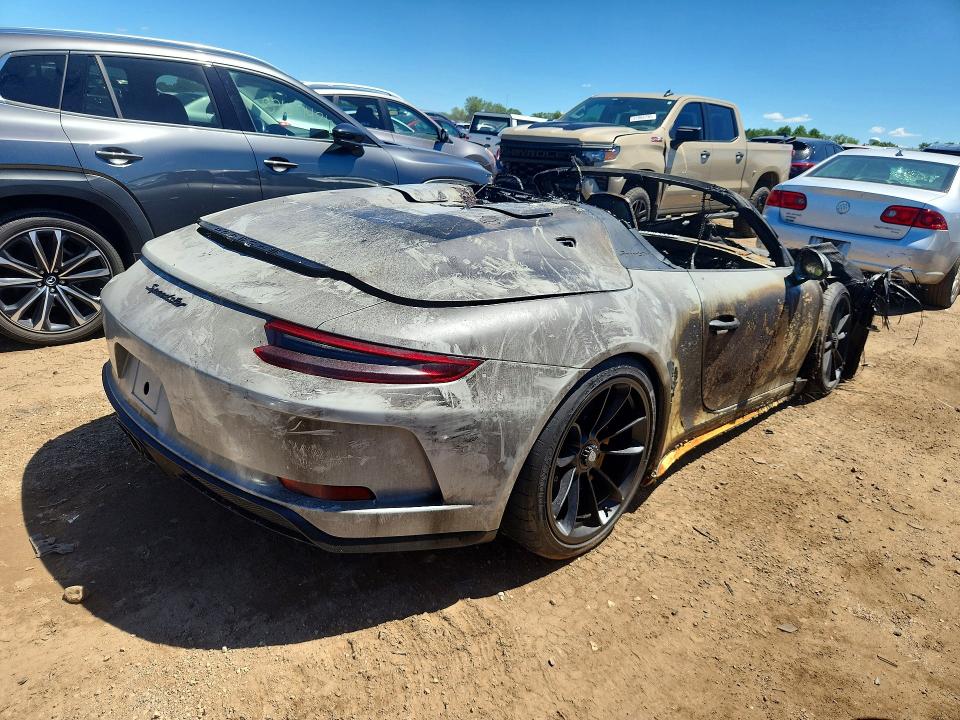 Photo 3 from auction – 2019 PORSCHE 911 with VIN WP0CF2A9XKS172239