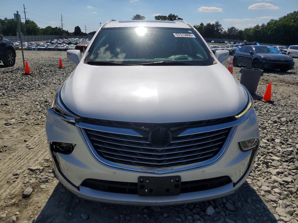 Photo 5 from auction – 2023 BUICK ENCLAVE with VIN 5GAEVBKW1PJ189137