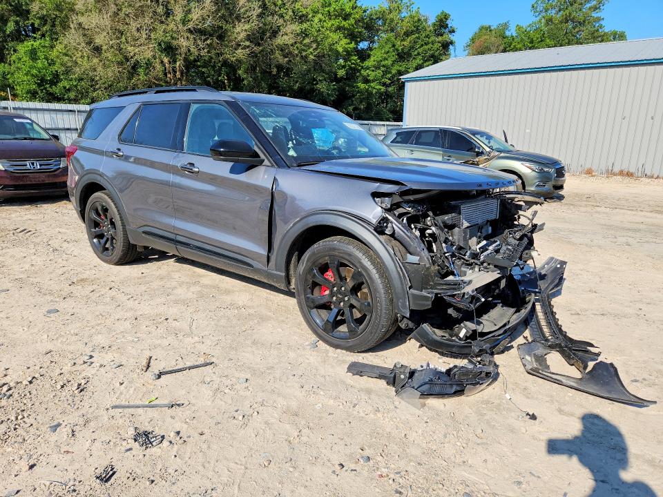 Foto 4 de la subasta – 2022 FORD EXPLORER con VIN 1FM5K7GC3NGB87169