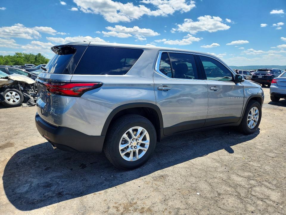 Photo 3 from auction – 2023 CHEVROLET TRAVERSE with VIN 1GNERFKW5PJ292322