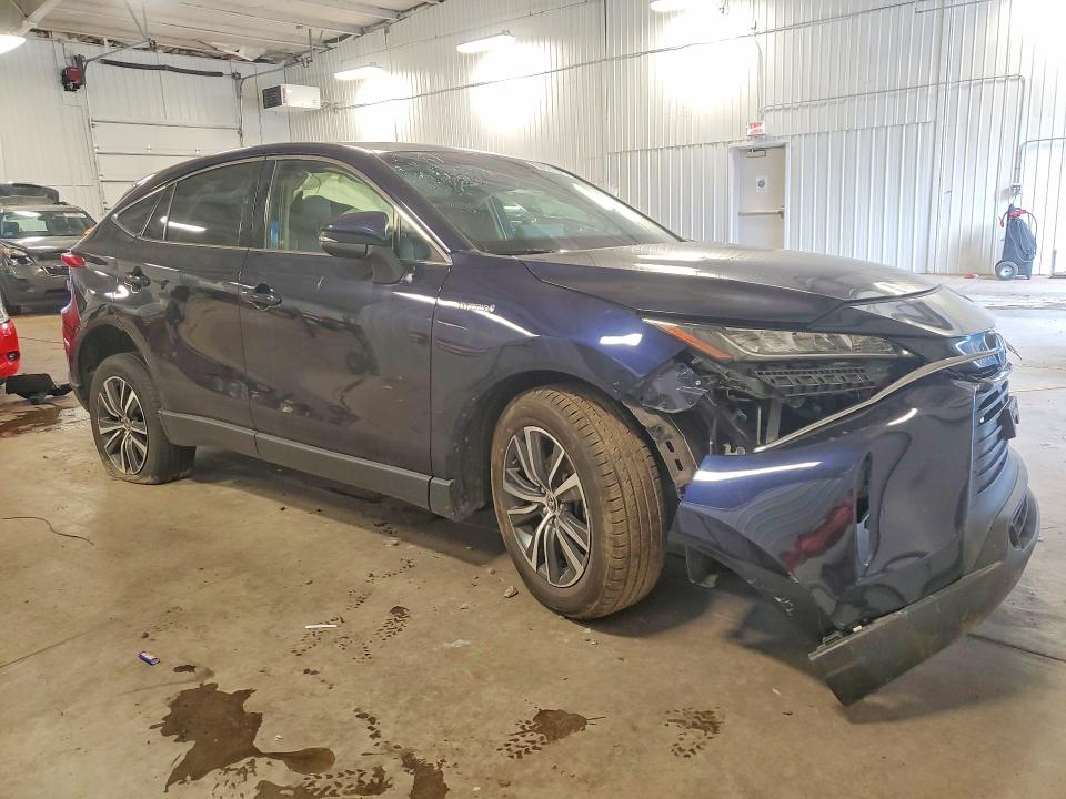 Photo 4 from auction – 2021 TOYOTA VENZA with VIN JTEAAAAH3MJ040211