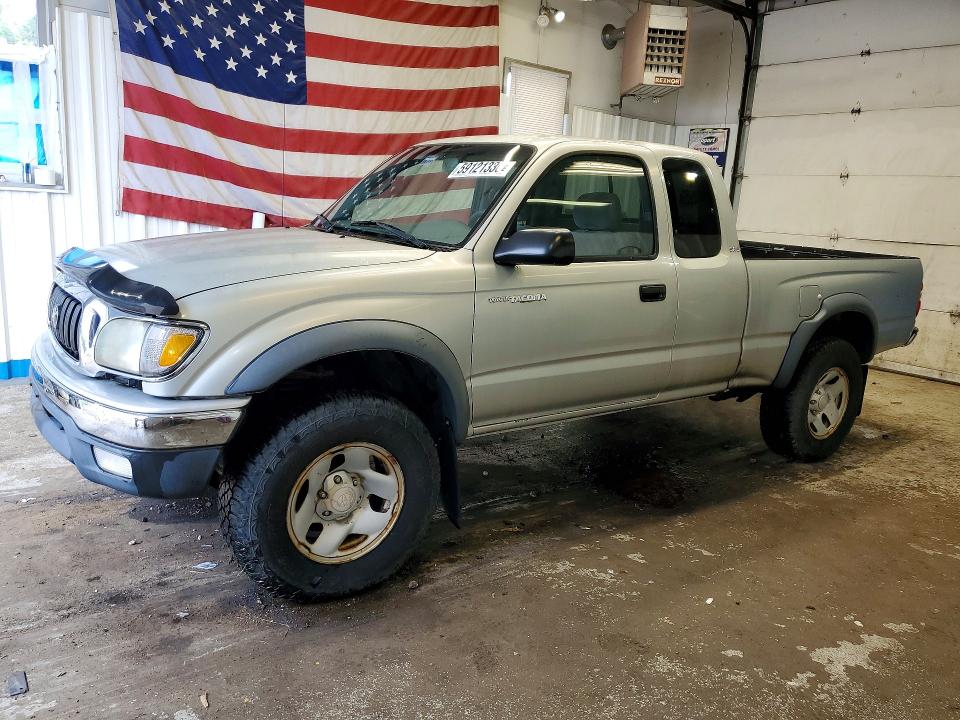 2003 TOYOTA TACOMA - Търг №59121336