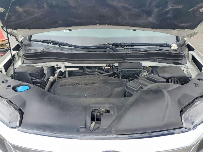 Photo 12 from auction – 2021 HONDA PILOT with VIN 5FNYF5H58MB044785