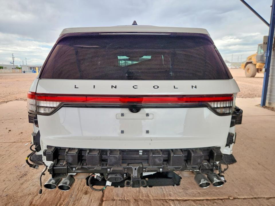 Photo 6 from auction – 2025 LINCOLN AVIATOR with VIN 5LM5J9XC7SGL28932