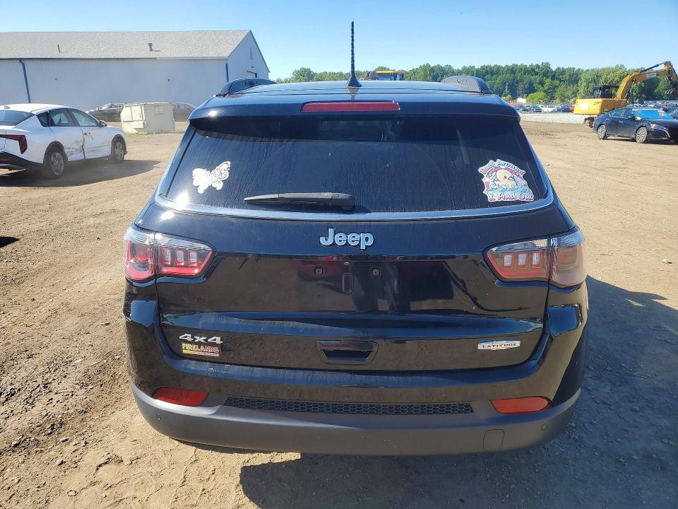 Photo 6 from auction – 2020 JEEP COMPASS with VIN 3C4NJDBB1LT240173