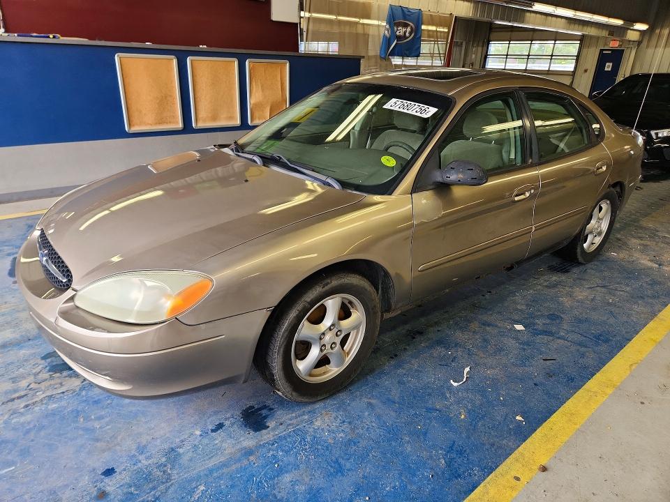 FORD TAURUS 2002 with VIN 1FAFP55U82A146826 - Photo from auction