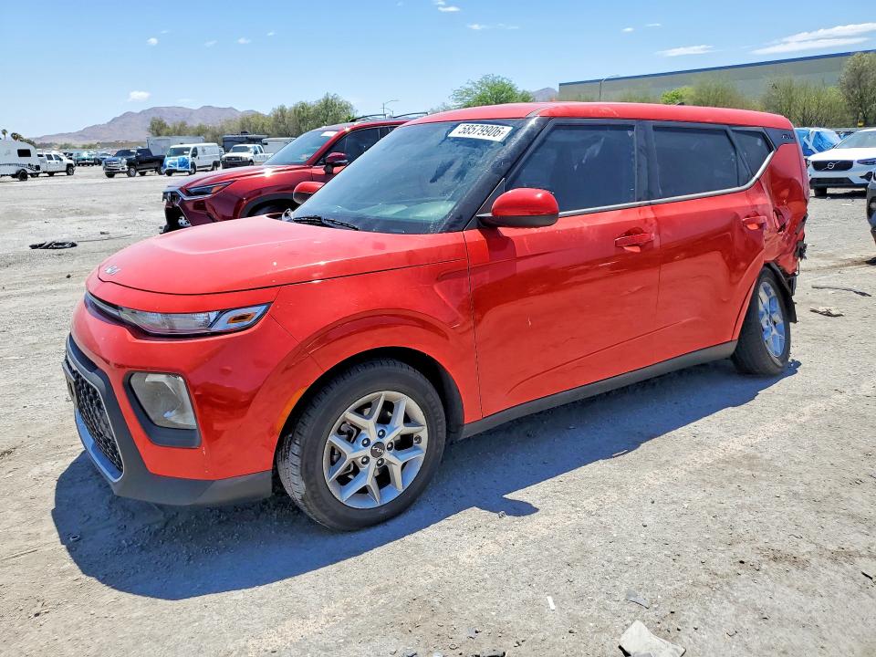 KIA SOUL 2022 with VIN KNDJ23AU2N7171915 - Photo from auction