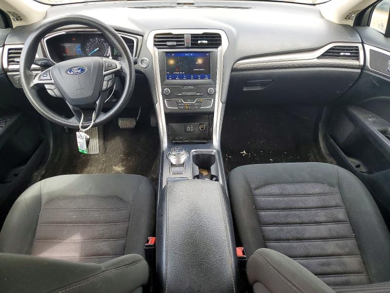 Photo 8 from auction – 2019 FORD FUSION with VIN 3FA6P0HD2KR131873