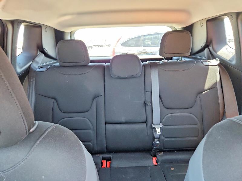 Photo 10 from auction – 2016 JEEP RENEGADE with VIN ZACCJBBT7GPD78981
